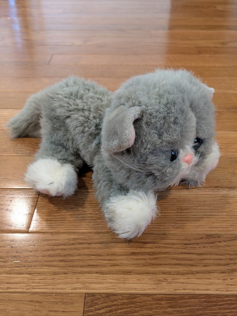 Kitty Kitty Kittens Tyco Grey & White Kitten 1992